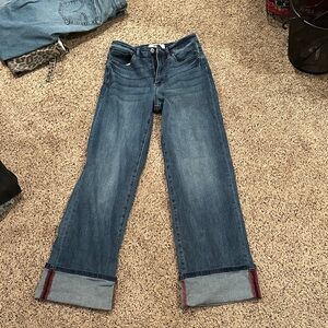 Classic Blue Cropped Jeans with Cuffed Hem